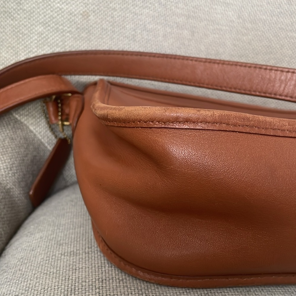 Coach Women's Vintage 9790 City Bag Leather Crossbody Bag! - Picture 15 of 17